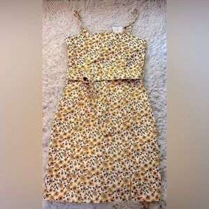 Forever 21 yellow sunflower mini dress with front buckle, size small